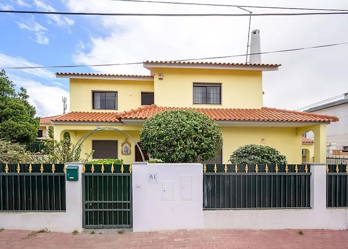 Casa Amarela