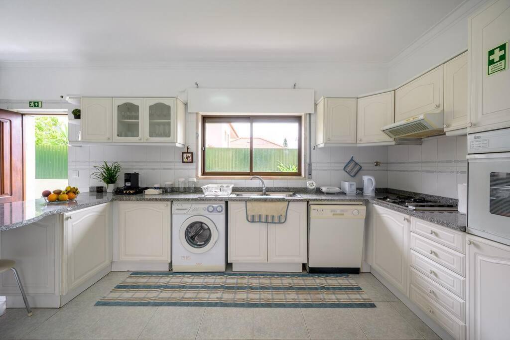 Casa Amarela Holiday home *