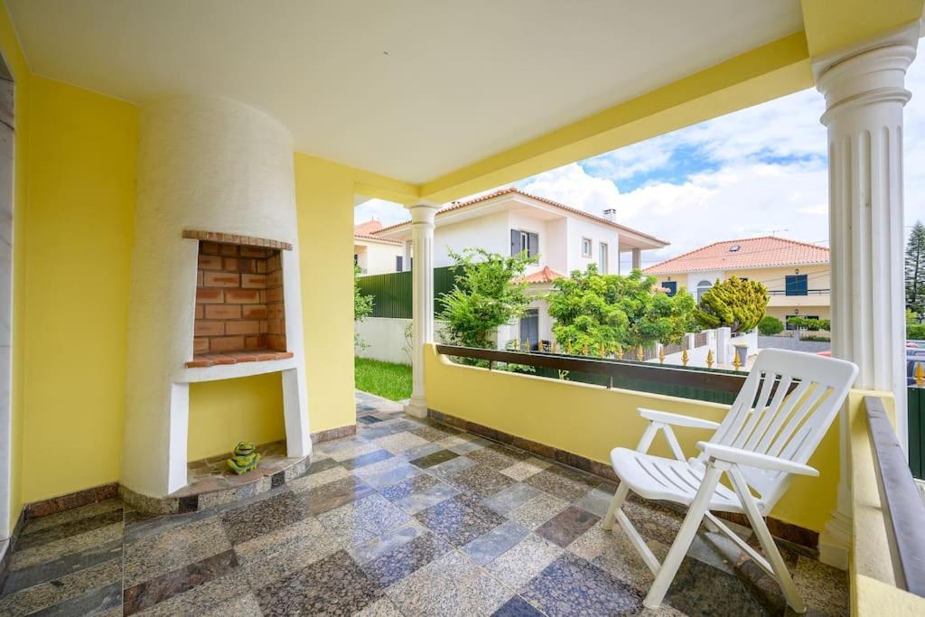 Casa Amarela Charneca (Setubal)